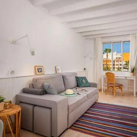 Sun And Salt, Punta Prima,fantastic Location ,beautiful Swimming Pool And Bbq * Punta Prima (Alicante)