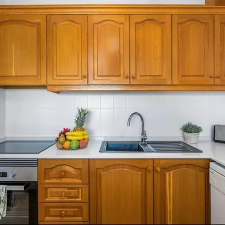 Sun And Salt, Punta Prima,fantastic Location ,beautiful Swimming Pool And Bbq Apartment *